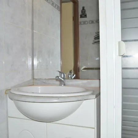 Pierre La Mer, Appt 2 Pieces, Cabine, 6 Couchages, Pres Plage, Animaux Ok - Fr-1-229d-249 Apartment *